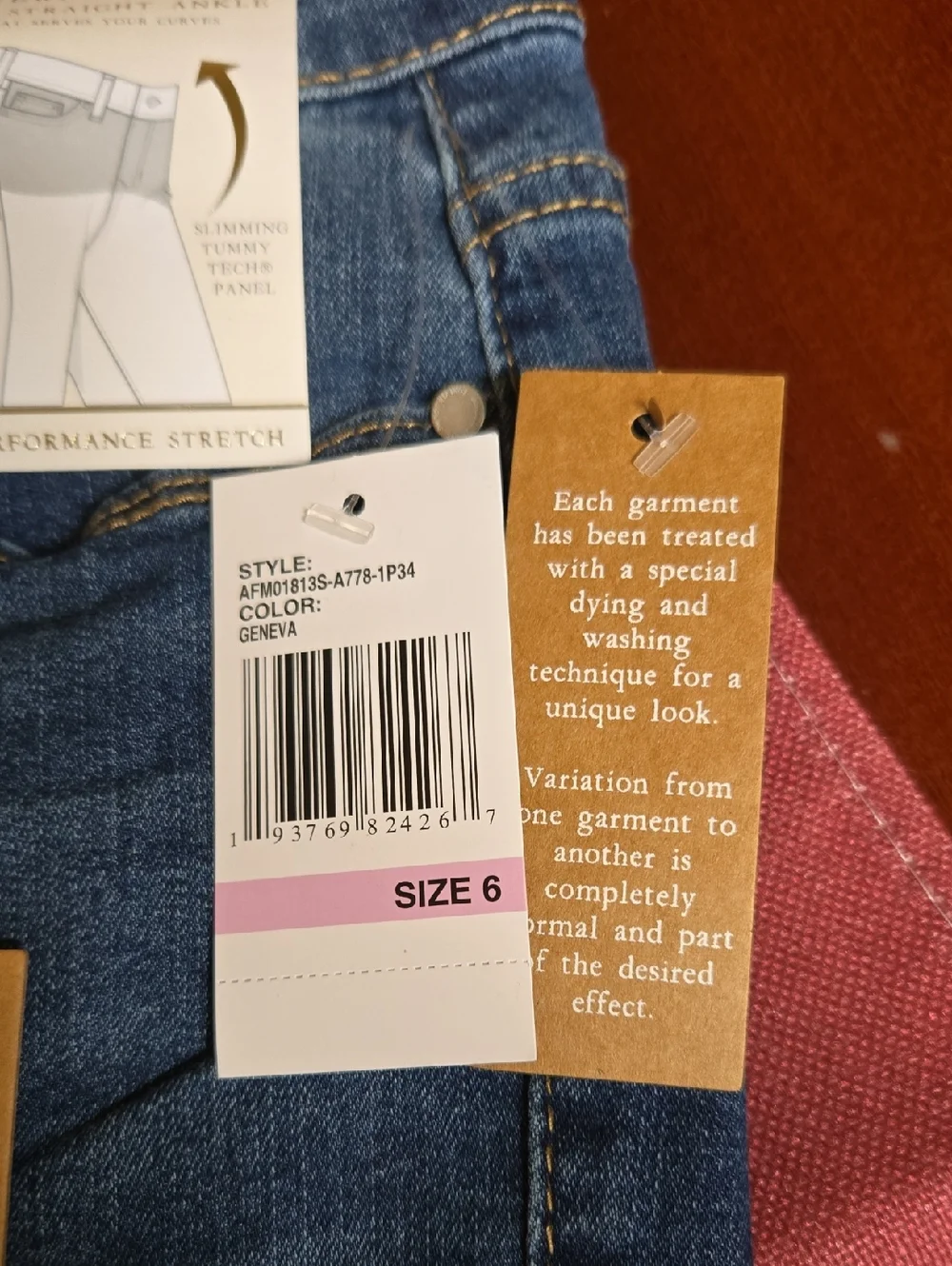 Angel's Forever Young Women's Signature Crop Jeans - Picture 12 of 12
